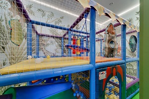 Рестораны с игровой комнатой